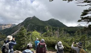 東天狗岳と西天狗岳